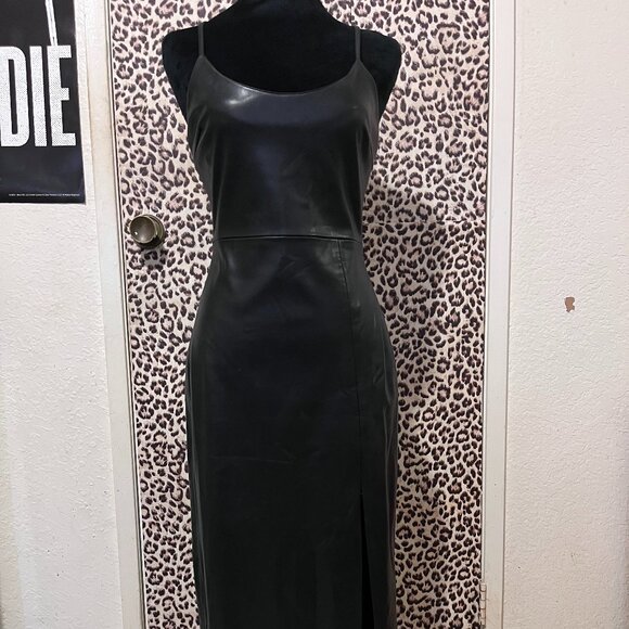 Black Zara Dress - Picture 1 of 3